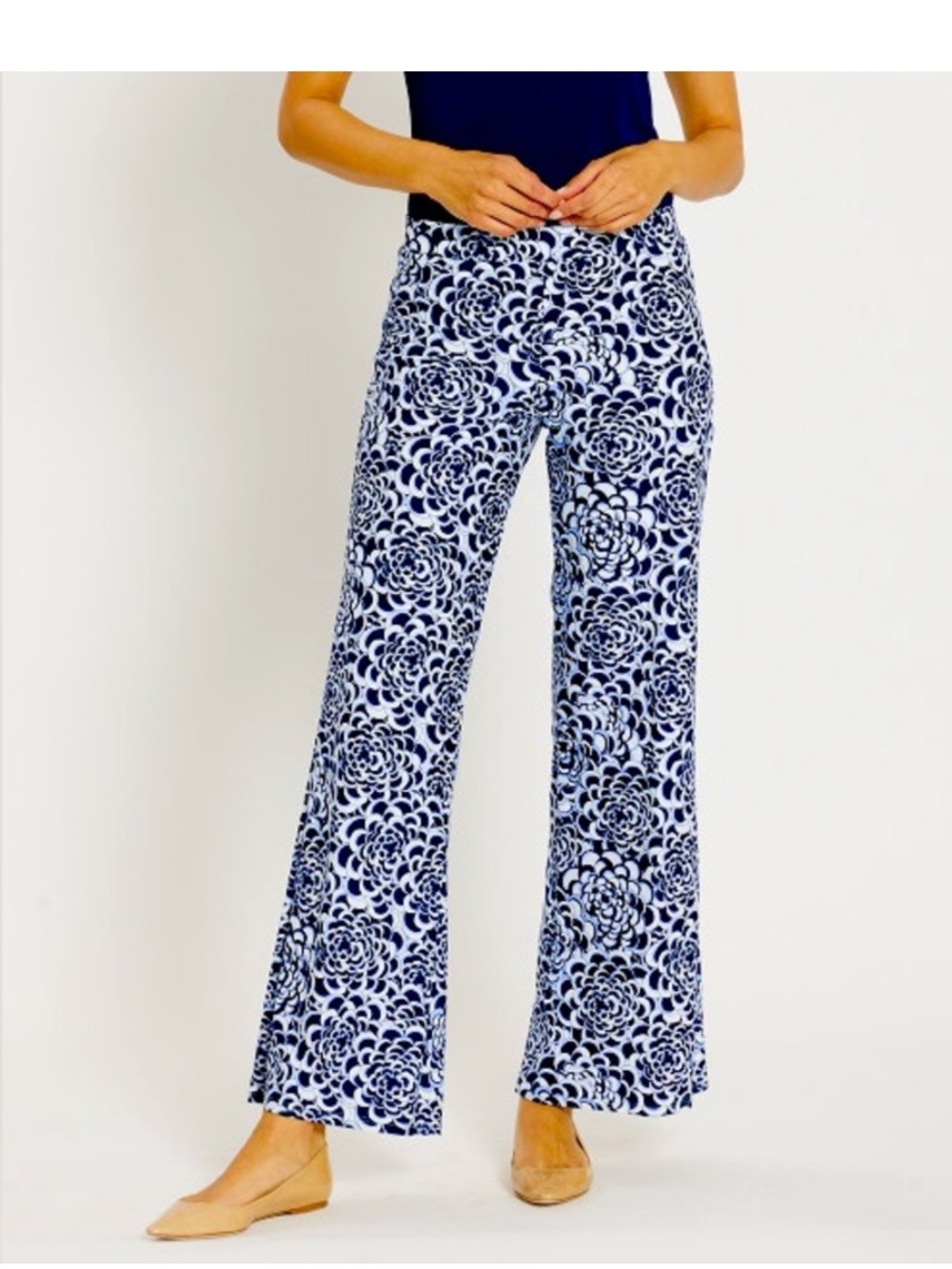 Jude Connally Trixie Pant Navy and White Floral wide leg pull on pants large